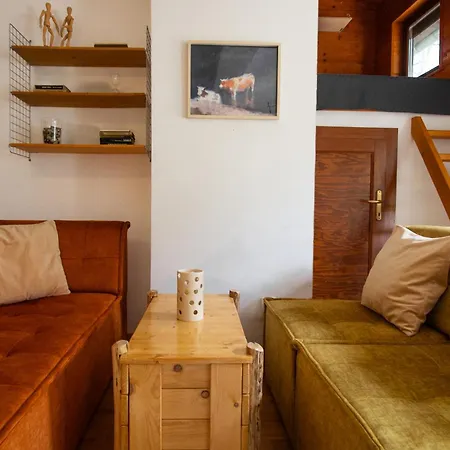 Dunakavics Vendeghaz Stranddal Zebegény