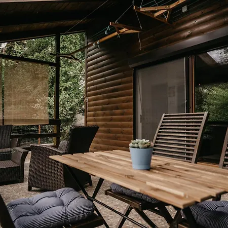 Daire Dunakavics Vendeghaz Stranddal